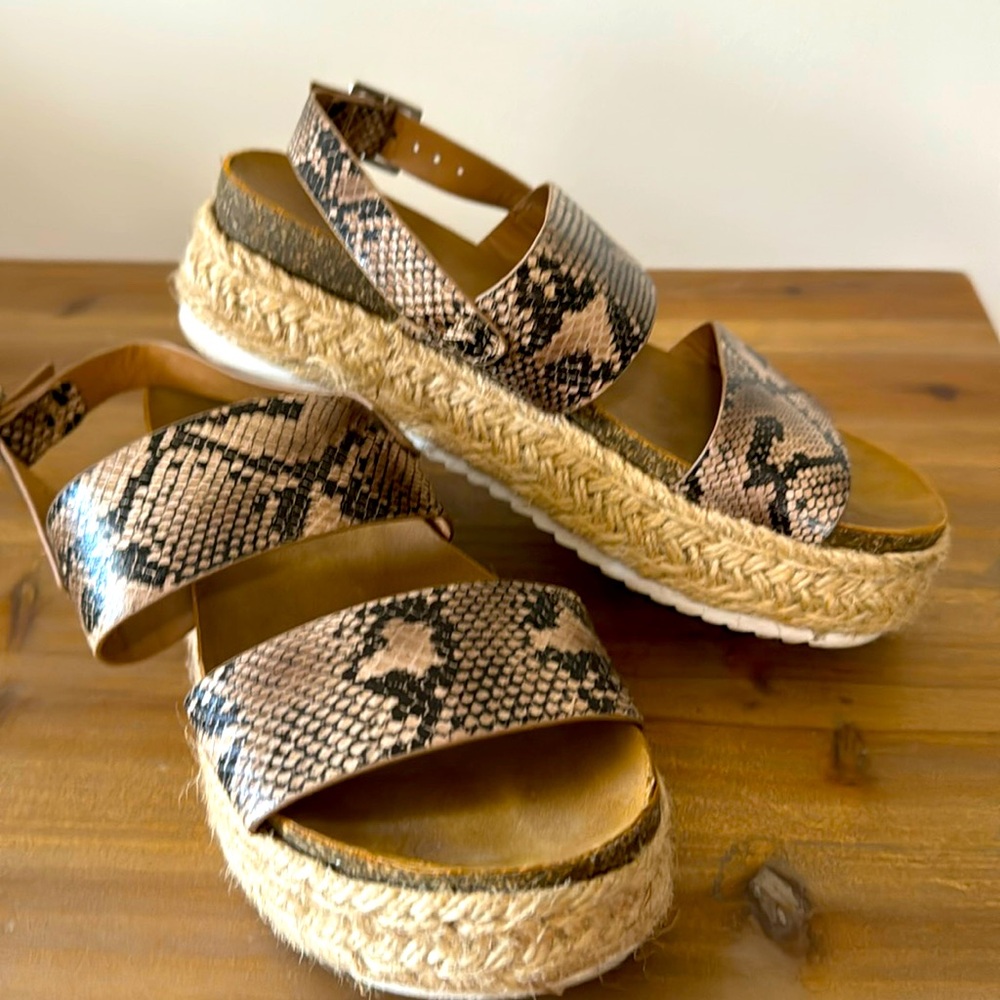 Snake skin platform wedges